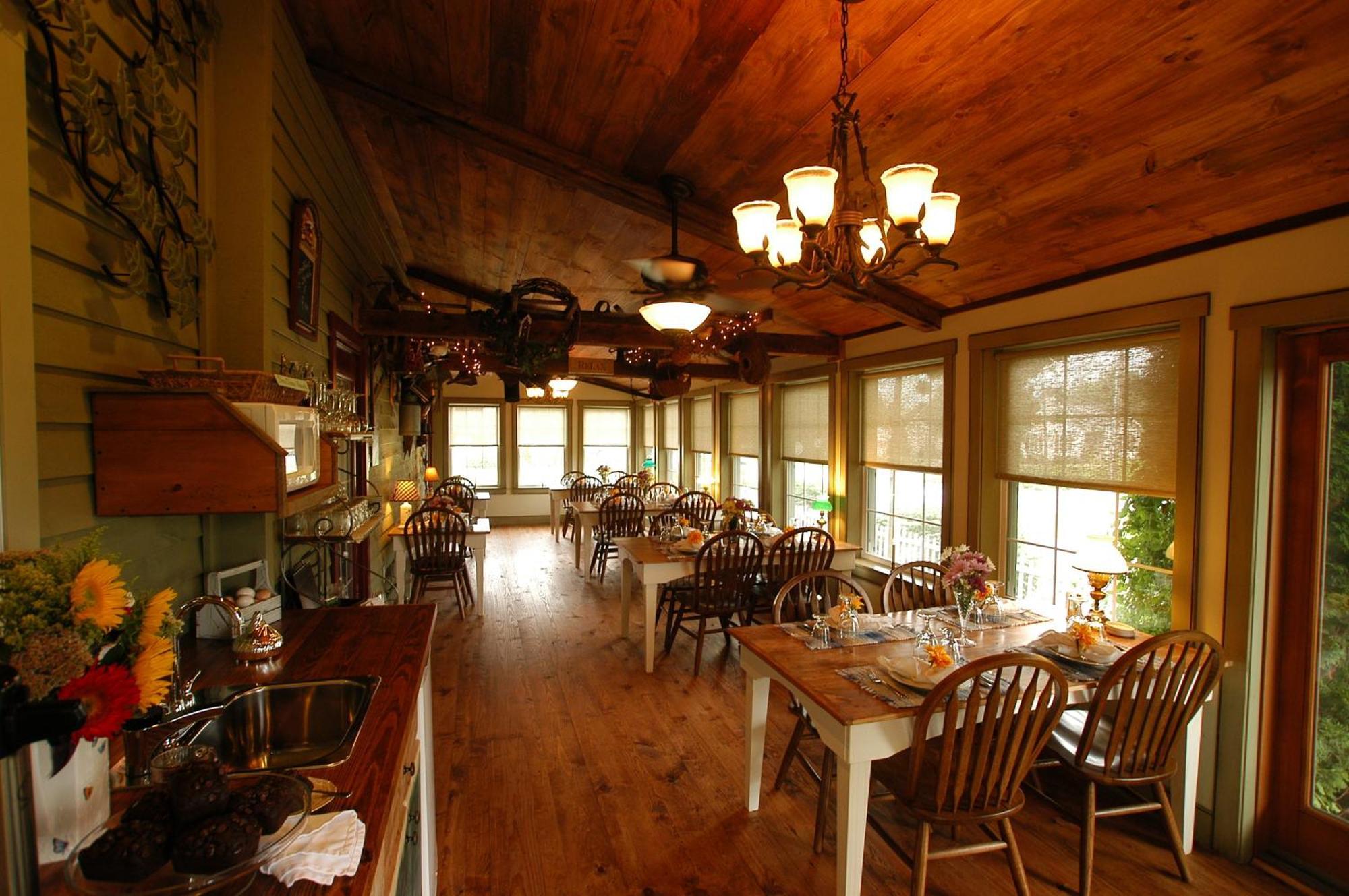 1825 Inn Bed&Breakfast Palmyra Restaurant foto